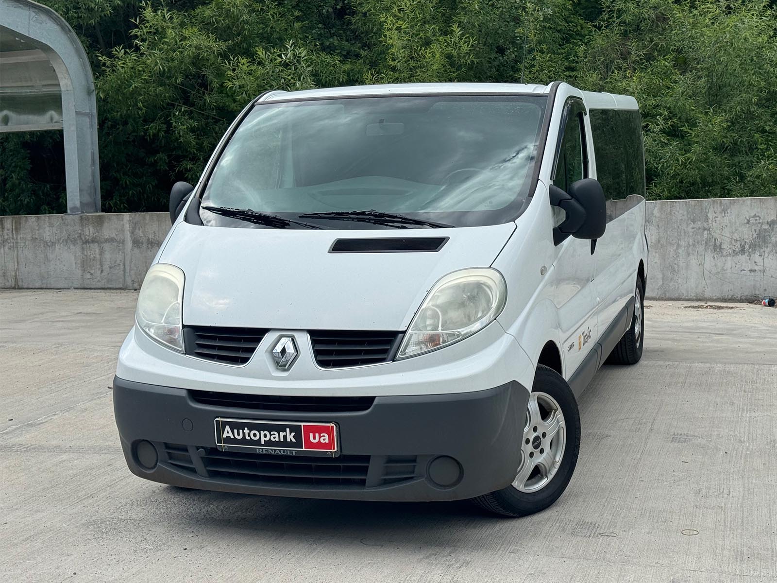 Renault Trafic пасс.