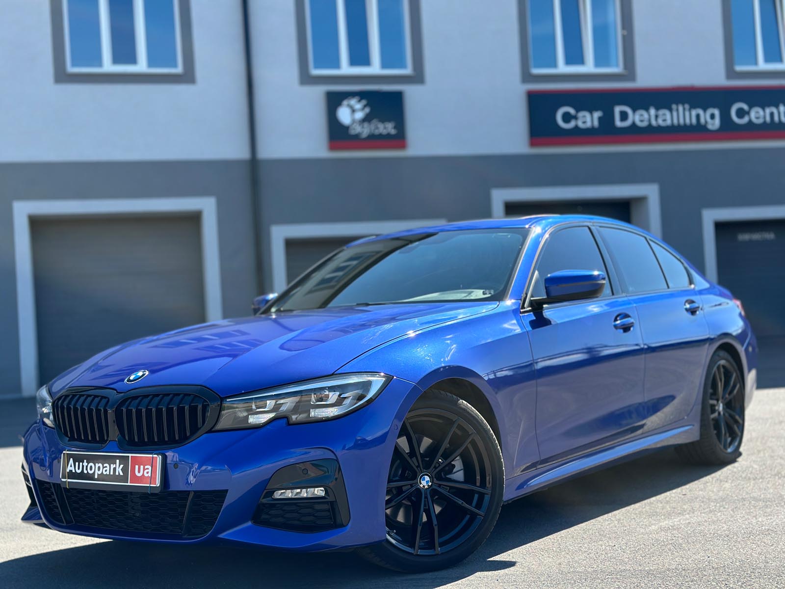 BMW 330