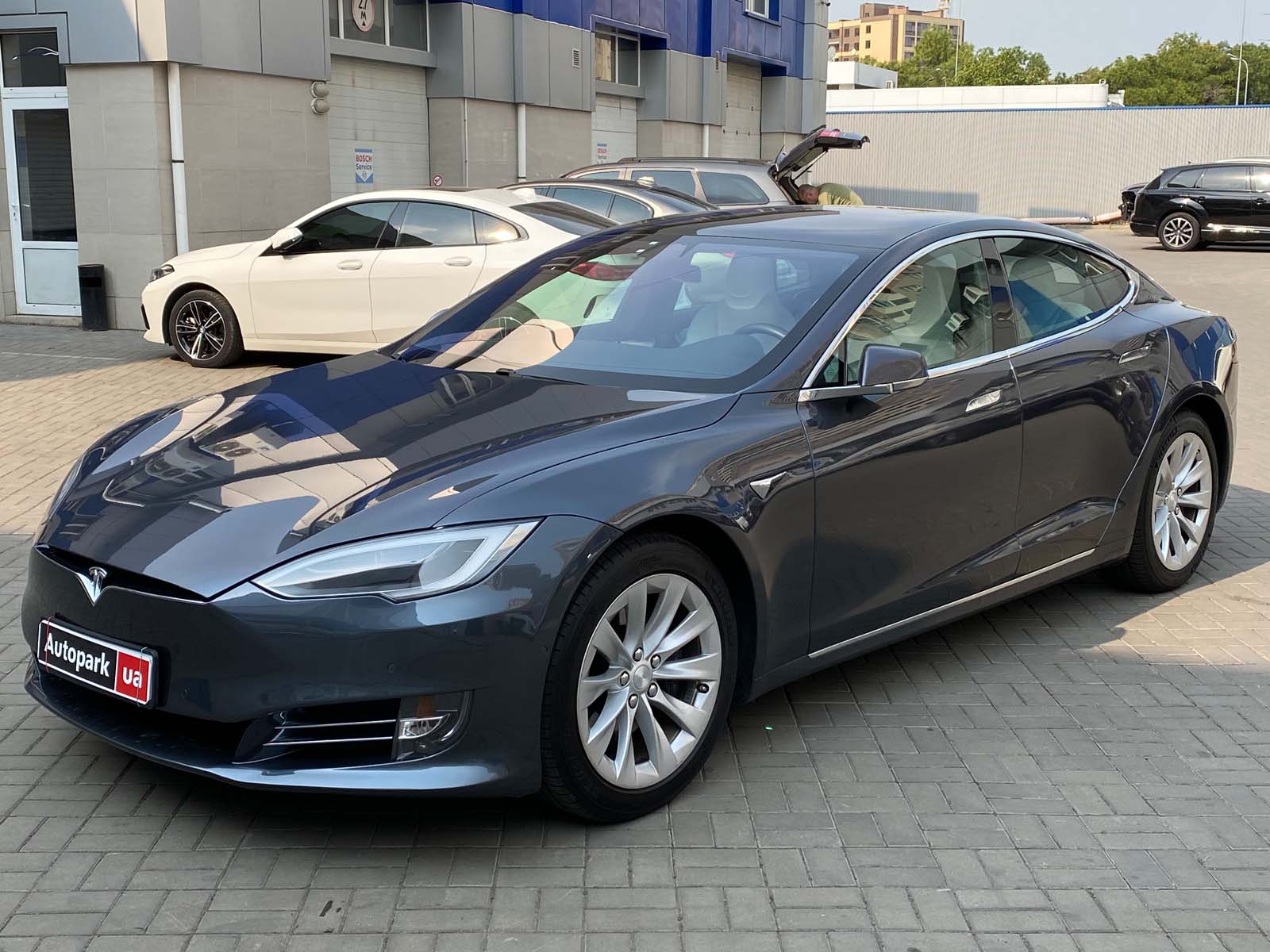 Tesla Model S