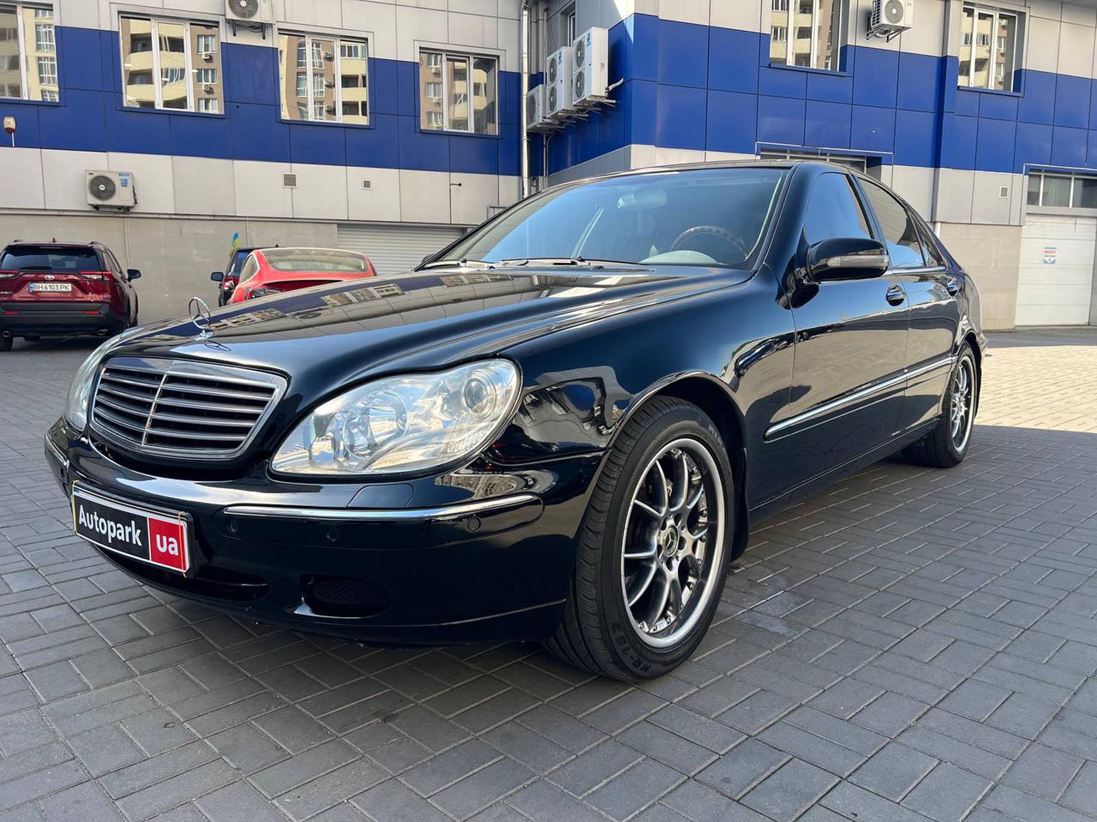 Mercedes-Benz S 320