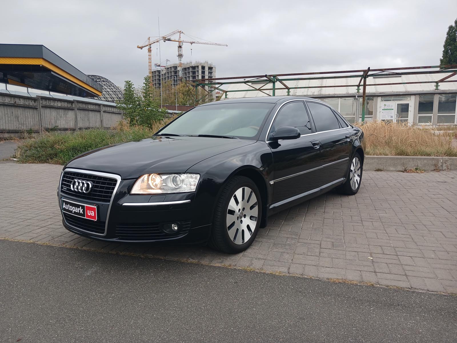 Audi A8