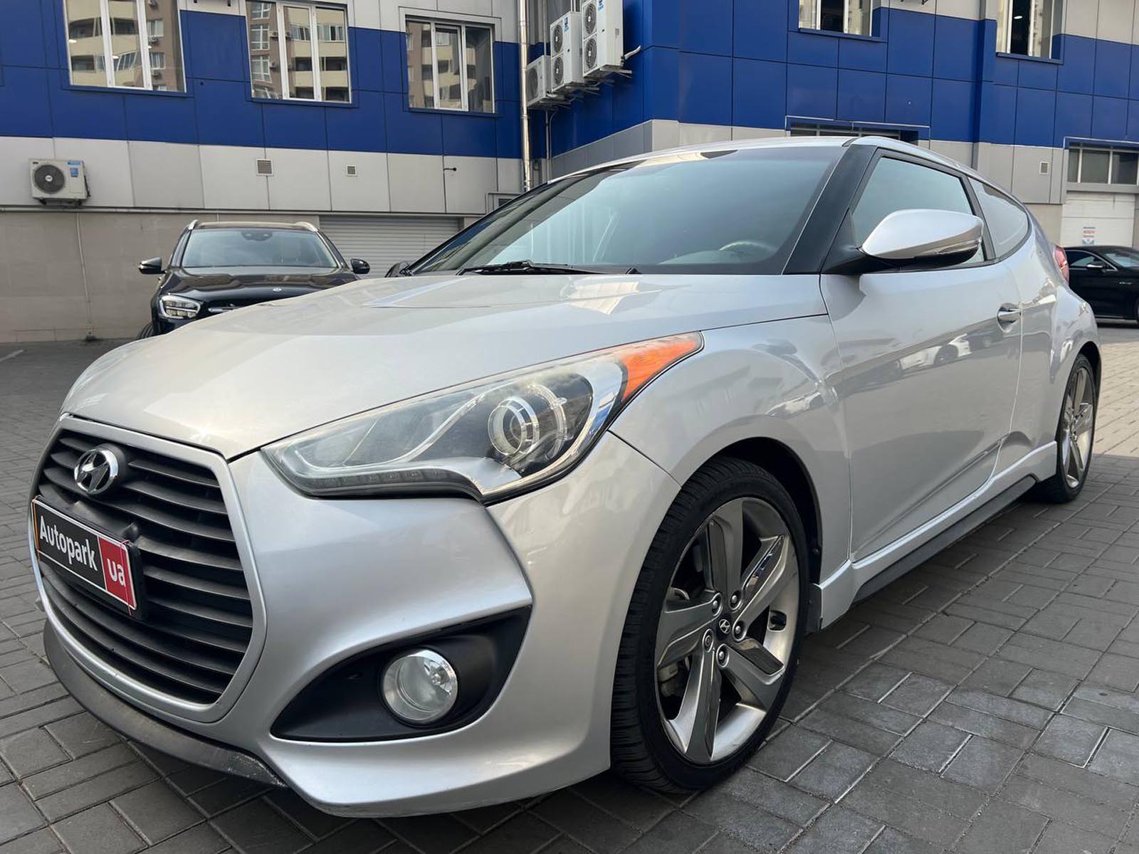 Hyundai Veloster