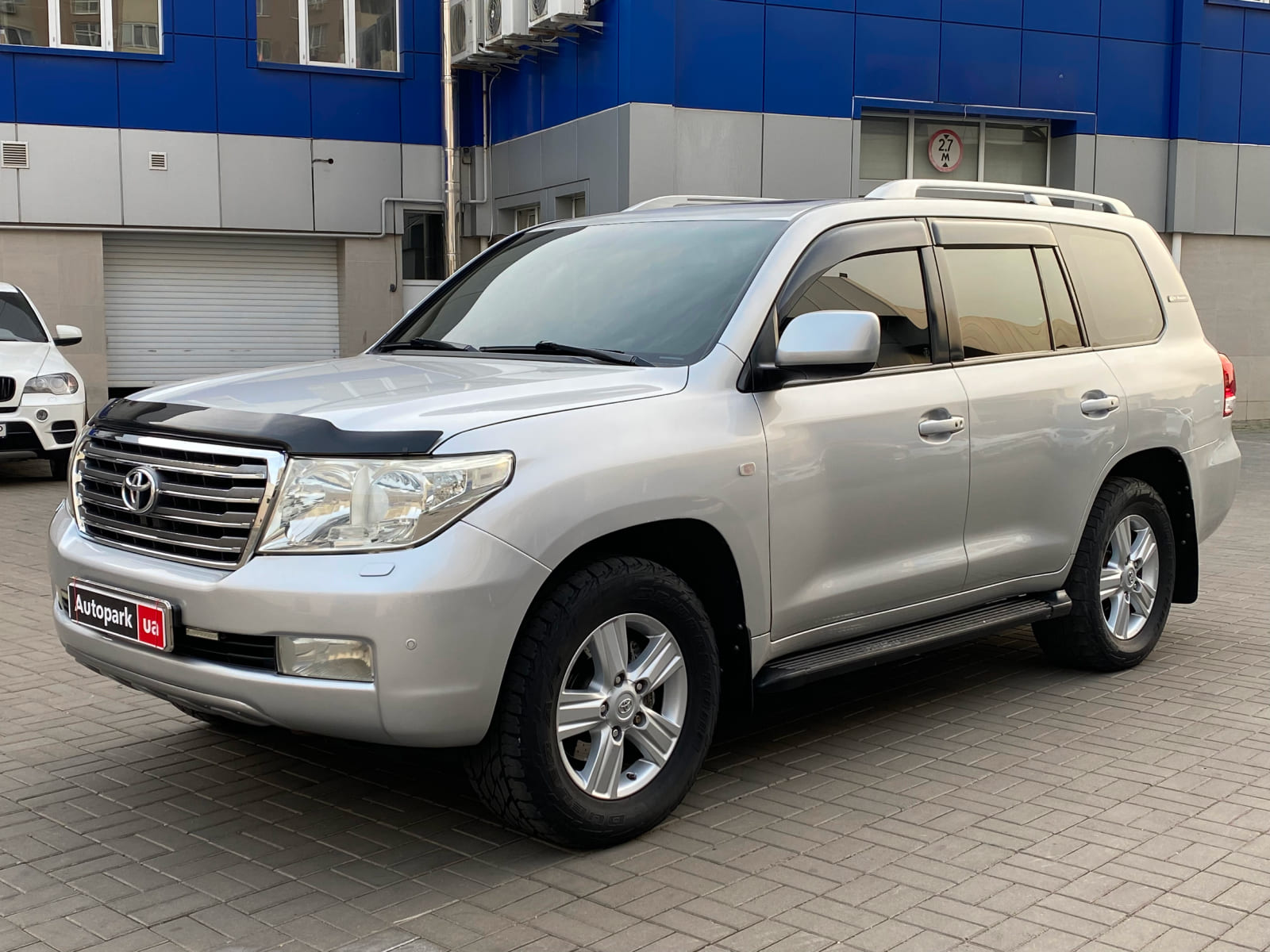 Toyota Land Cruiser 200