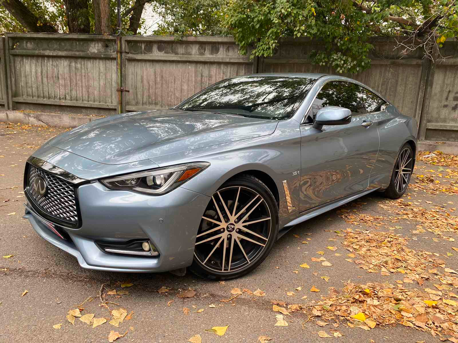 Infiniti Q60