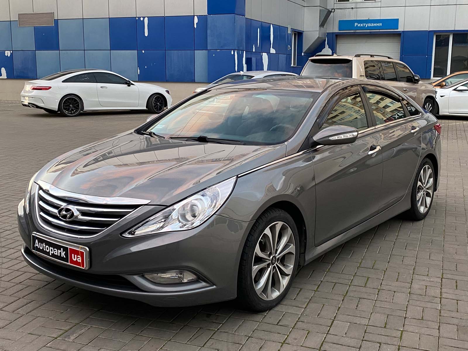 Hyundai Sonata