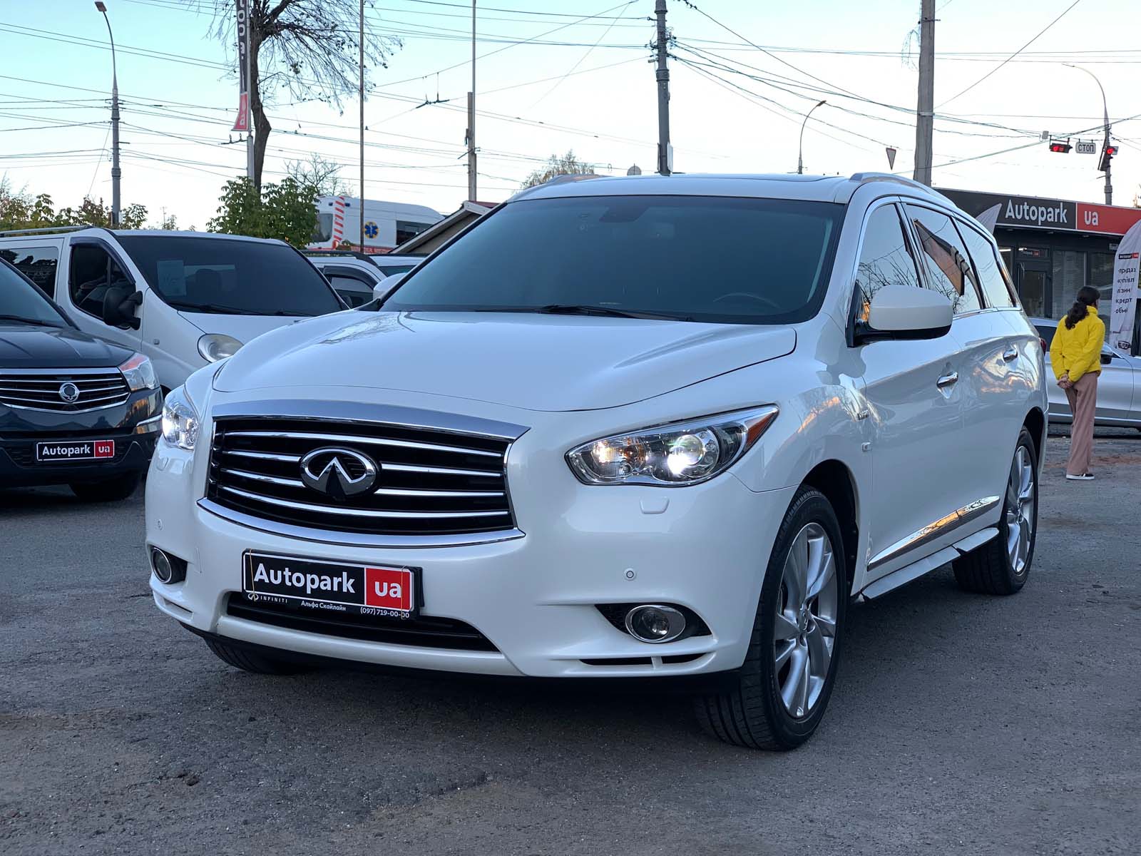 Infiniti QX60