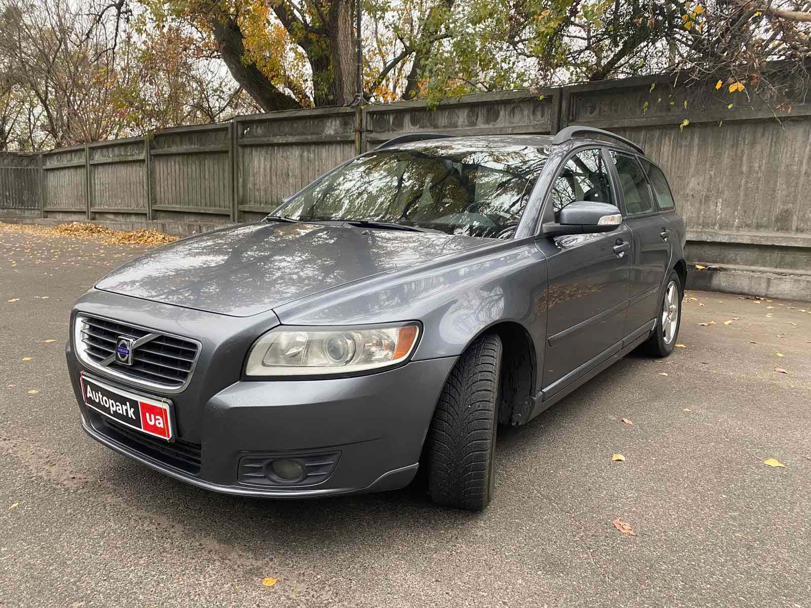 Volvo V50