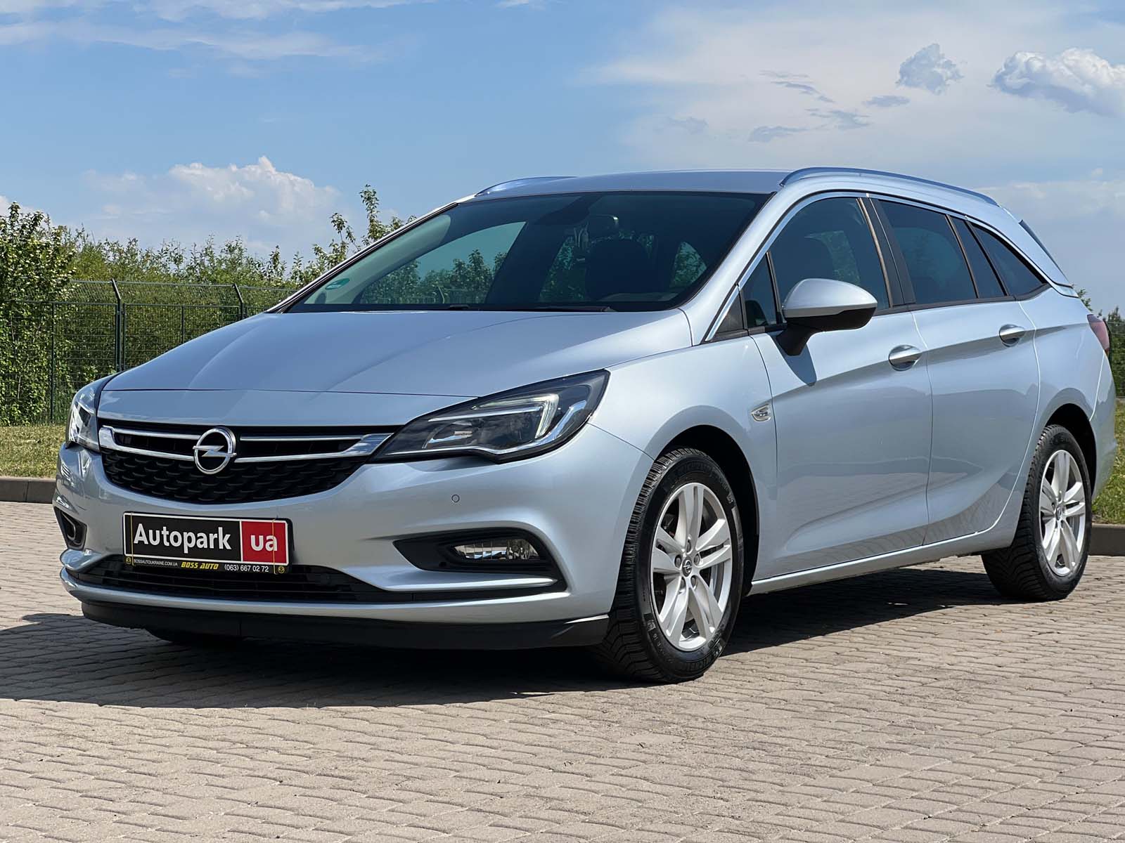 Фото Opel Astra (Опель Астра)