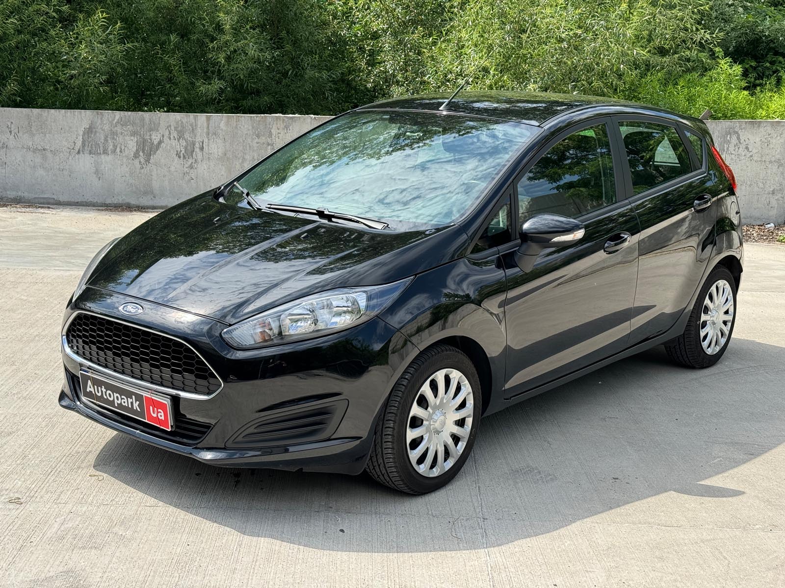 Автомобили Ford Fiesta купить в Украине, цена на б/у автомобили Ford Fiesta  в наличии, продажа подержанных авто в Autopark