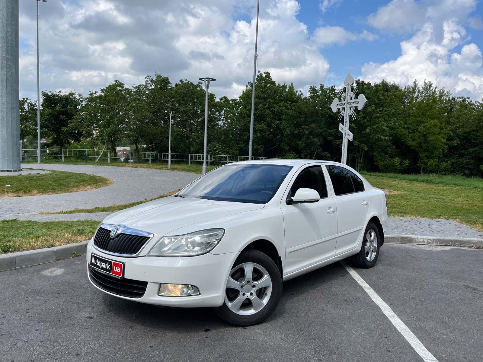 Автомобили Skoda Octavia A5 купить в Украине, цена на б/у автомобили Skoda  Octavia A5 в наличии, продажа подержанных авто в Autopark