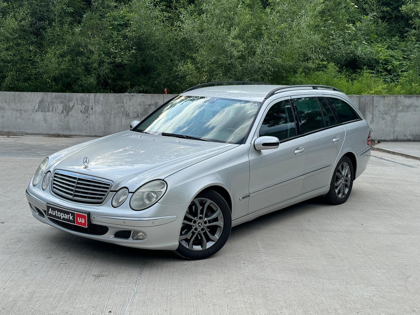 Автомобили Mercedes-Benz купить в Украине, цена на б/у автомобили Mercedes-Benz  в наличии, продажа подержанных авто в Autopark