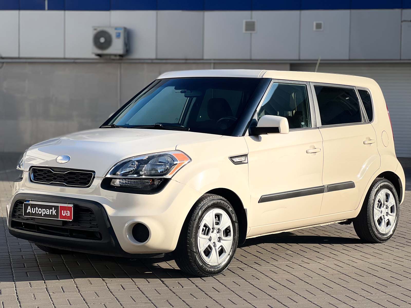 Автомобили Kia Soul купить в Украине, цена на б/у автомобили Kia Soul в  наличии, продажа подержанных авто в Autopark