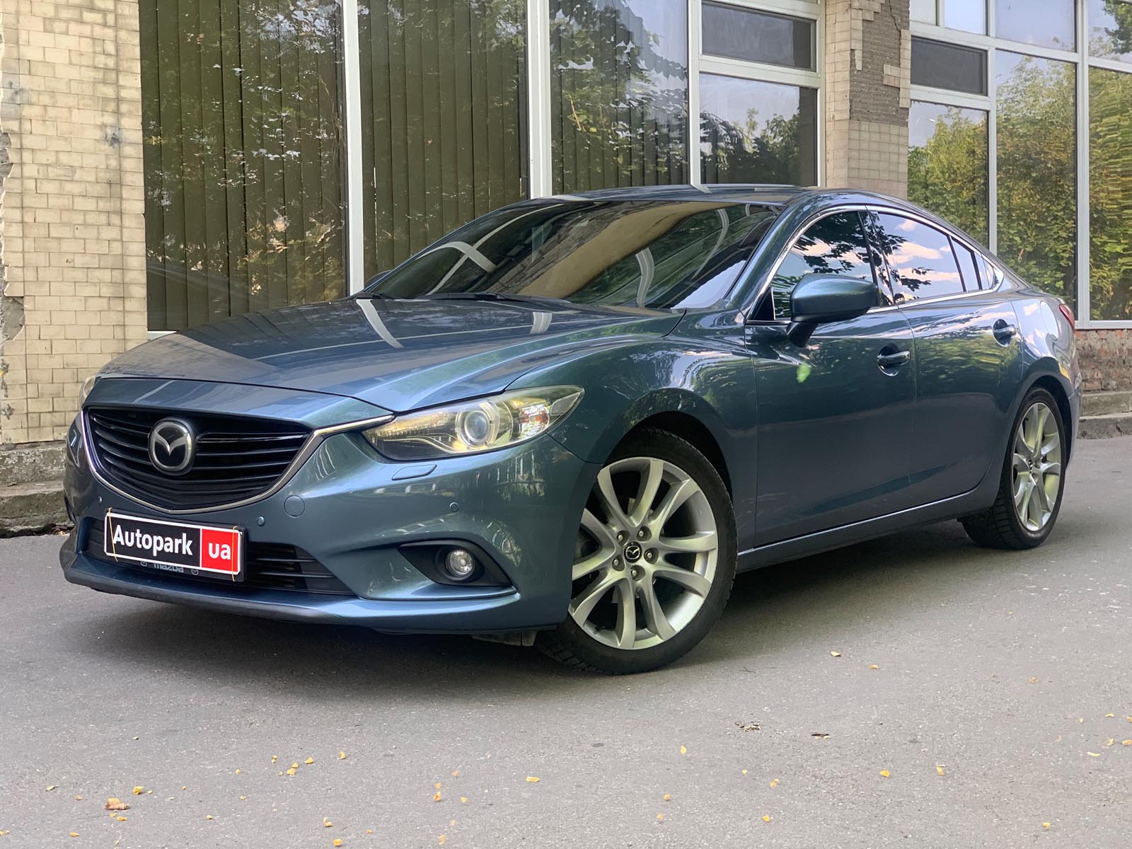 Mazda 6