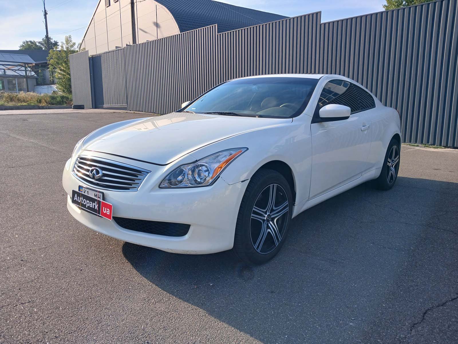 Infiniti G37