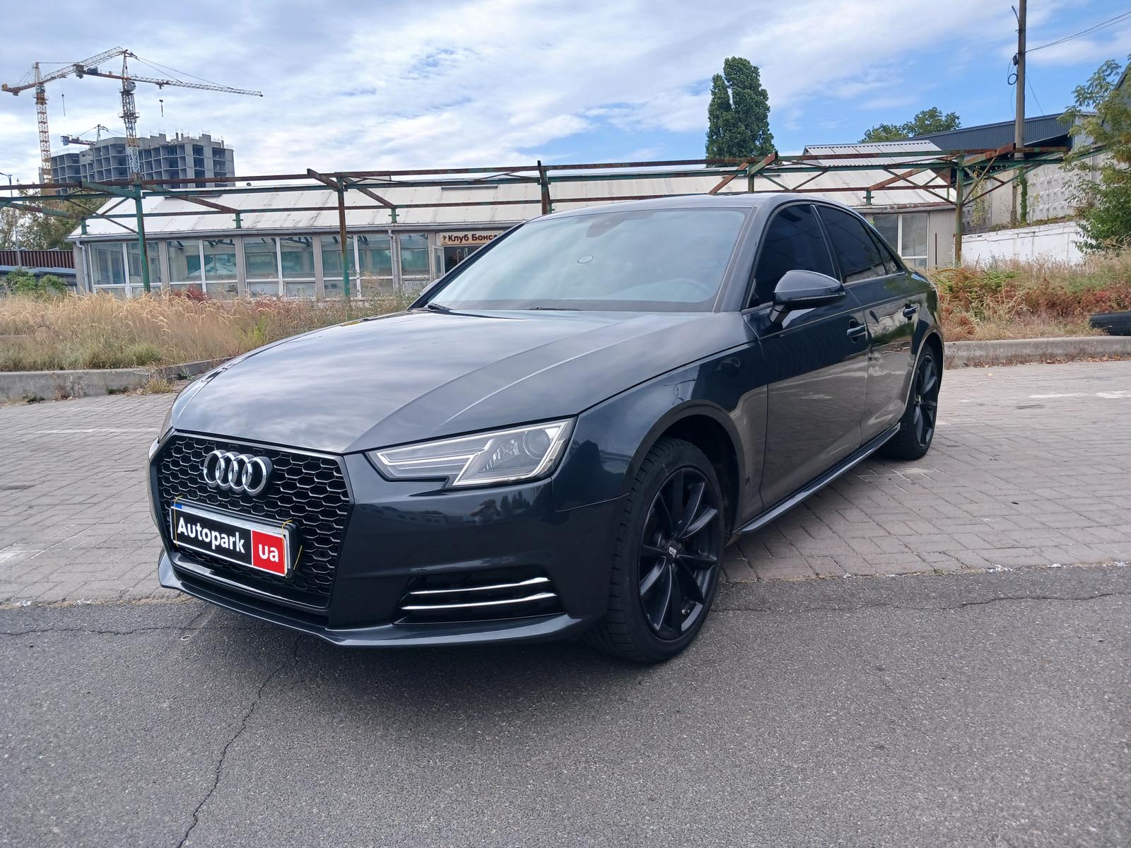 Audi A4