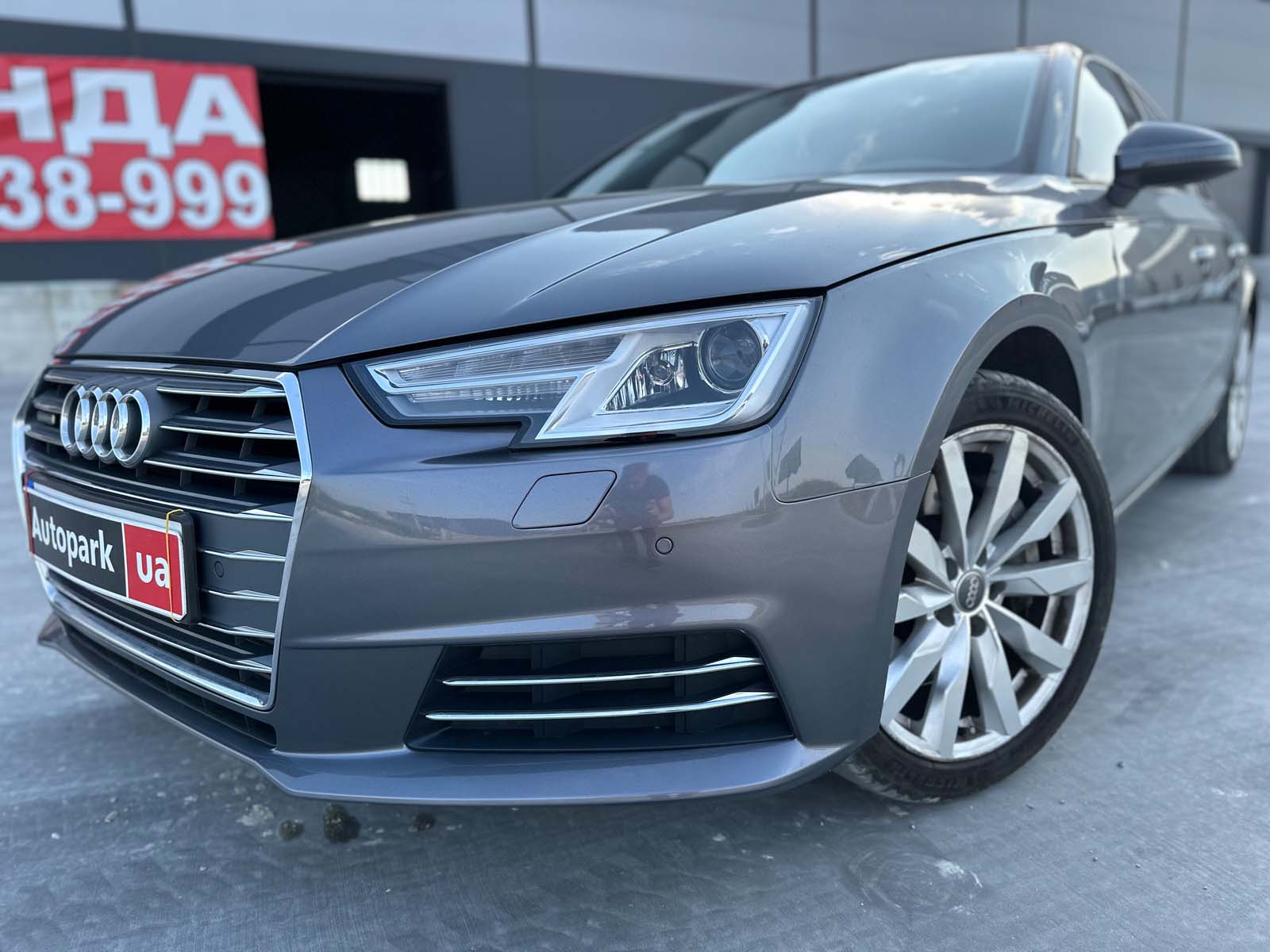 Audi A4