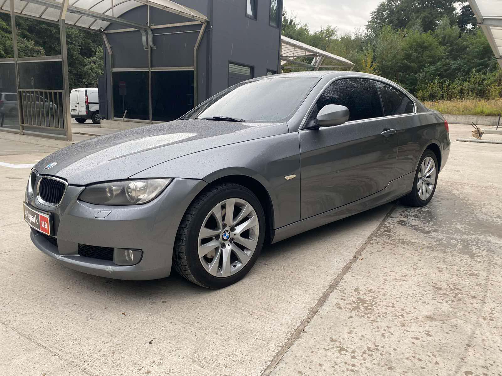 BMW 328i