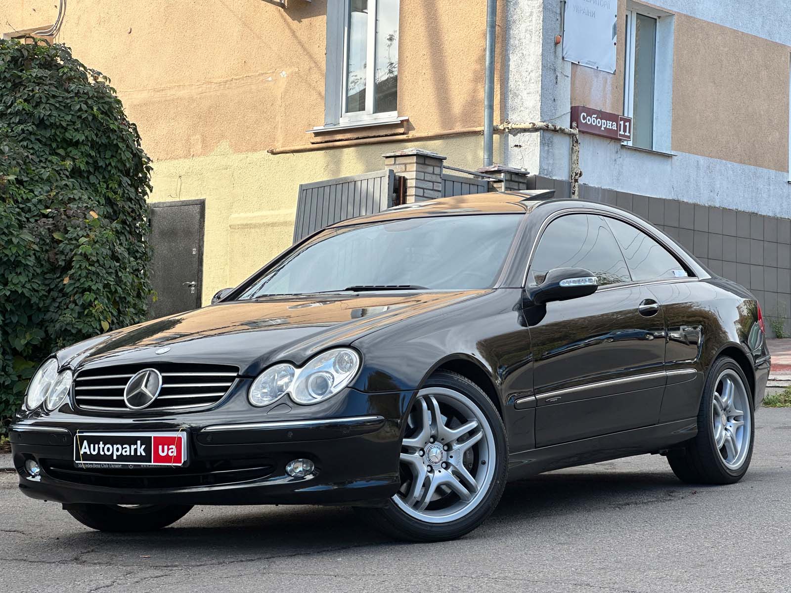 Mercedes-Benz CLK 500